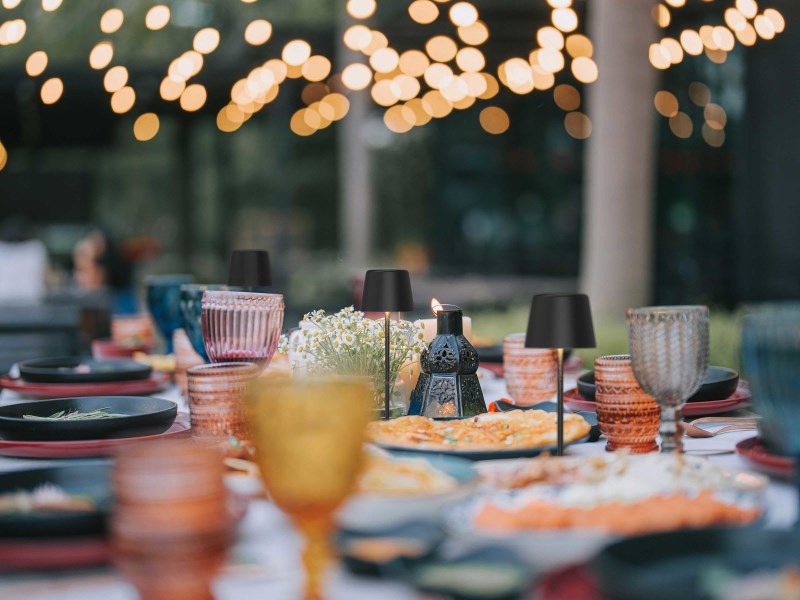 Tischleuchte AESTA MINI weiß 2W 3,7VDC, 2200-2700K, inkl. Akku TOUCH DIM